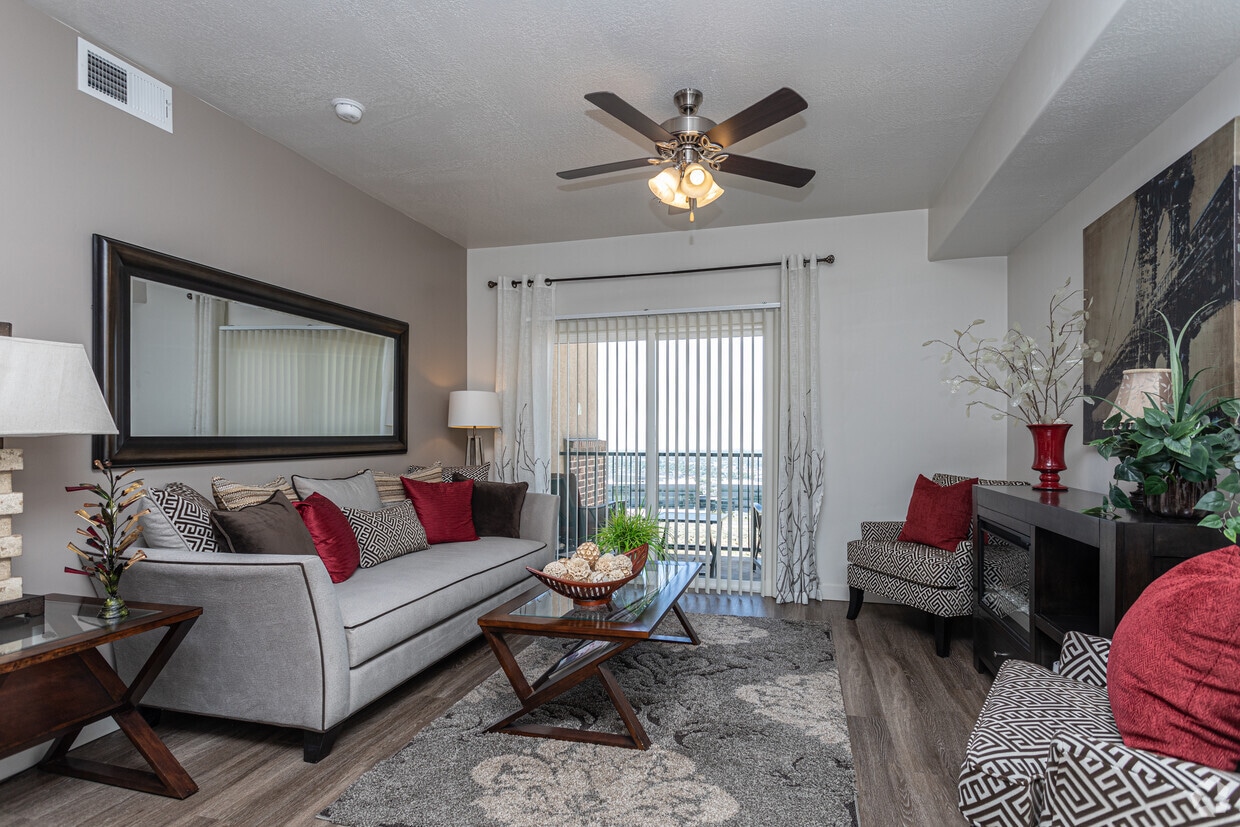 Floor Plan - 1BD/1Bth Large