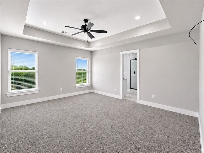 Photo - 4302 SW Adams Rd