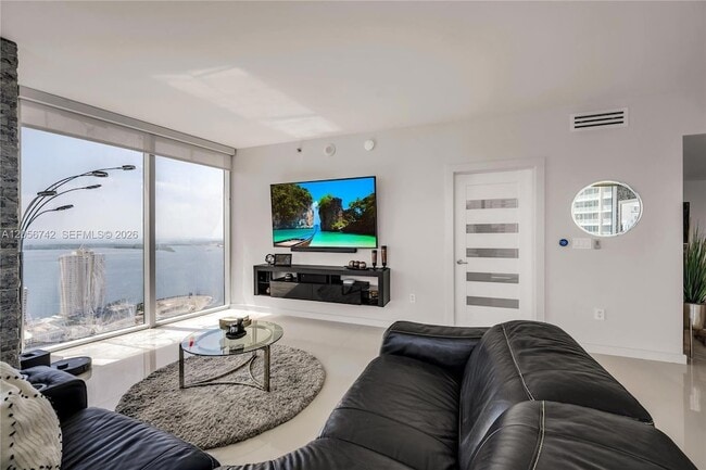 Photo - 495 Brickell Ave Unit 3702