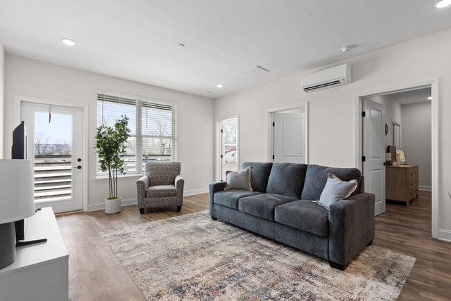 Building Photo - 2318 E Main St Unit ID1043905P