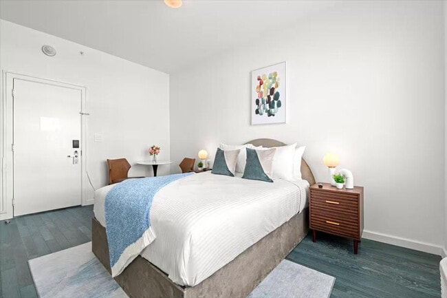 Building Photo - 1700 Alton Rd Unit ID1041725P