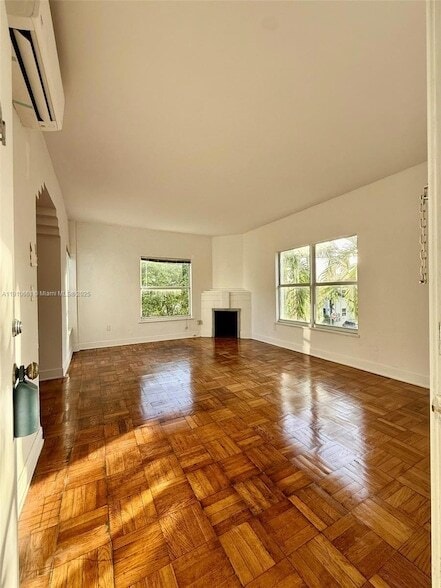 Photo - 4035 Meridian Ave Unit 201