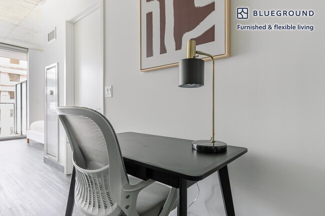 Photo - 60 E Randolph St Unit FL10-ID1345