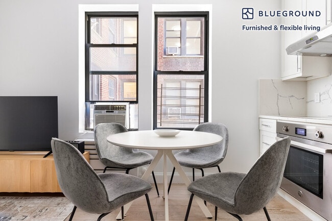 Photo - 915 W End Ave Unit FL4-ID2091