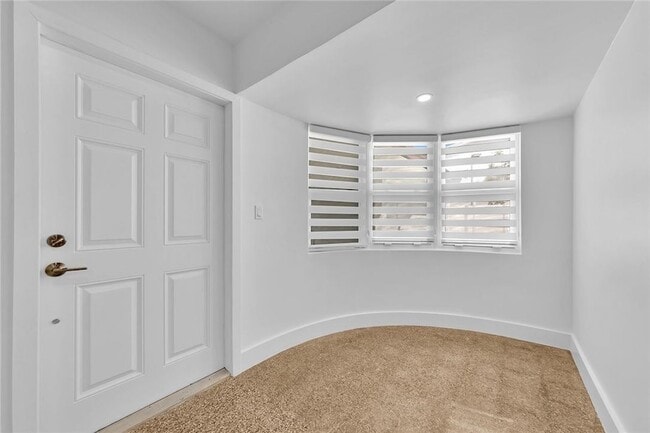 Photo - 5122 NE 19th Ave Unit 3