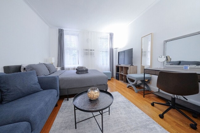 Photo - 1422 2nd Ave Unit SI ID1031985P