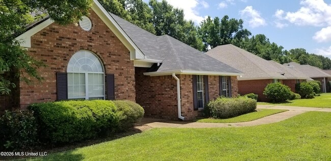 Photo - 124 Hunters Row