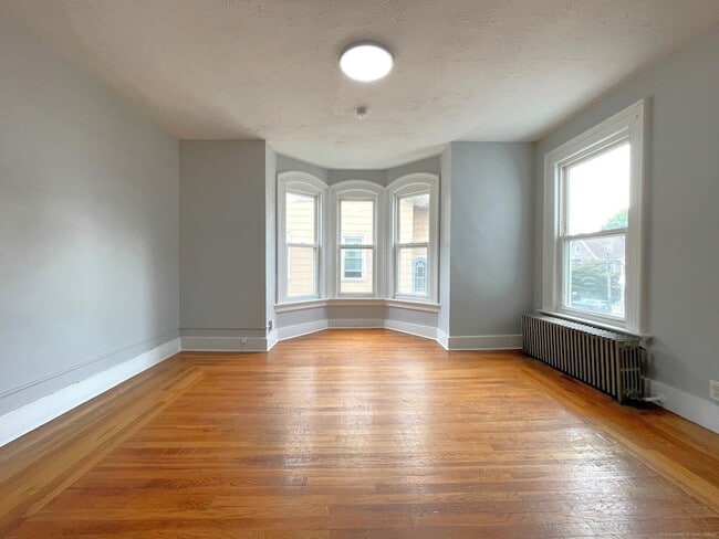 Photo - 303 Lexington Ave Unit 2