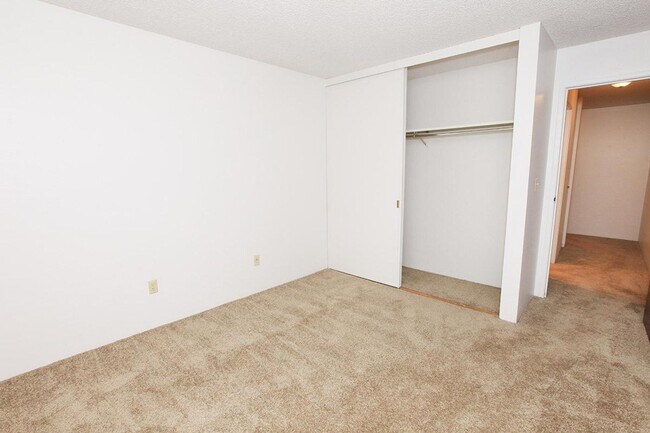 Photo - Summerhill Apartments
