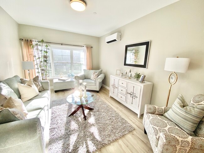 Photo - Lofts at 335