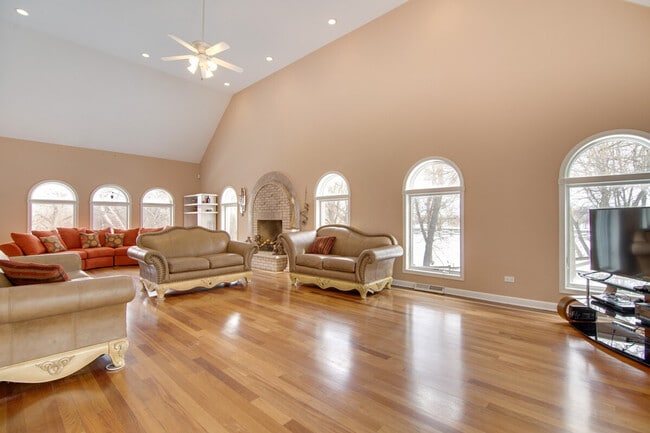 Photo - 777 Shoe Factory Rd Unit ID1306474P