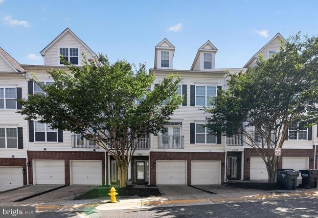 Building Photo - 13945 Hollow Wind Way