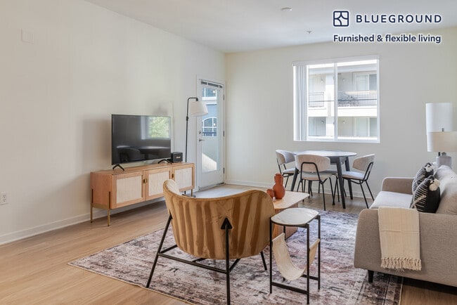 Photo - 34 Union Square Unit FL2-ID1904