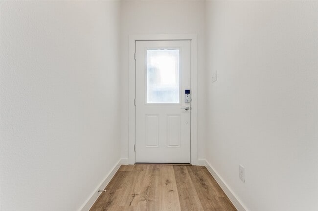 Photo - 4908 Pebblewood Dr