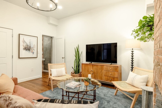 Photo - 1510 Race St Unit ID1056157P