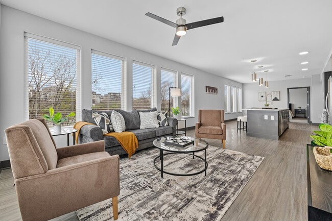 Building Photo - 3025 Charlotte Ave Unit SI ID1627742P