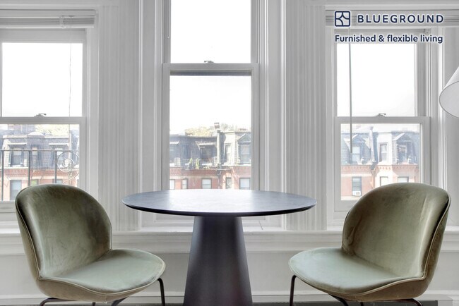 Photo - 226 Newbury St Unit SI FL4-ID753