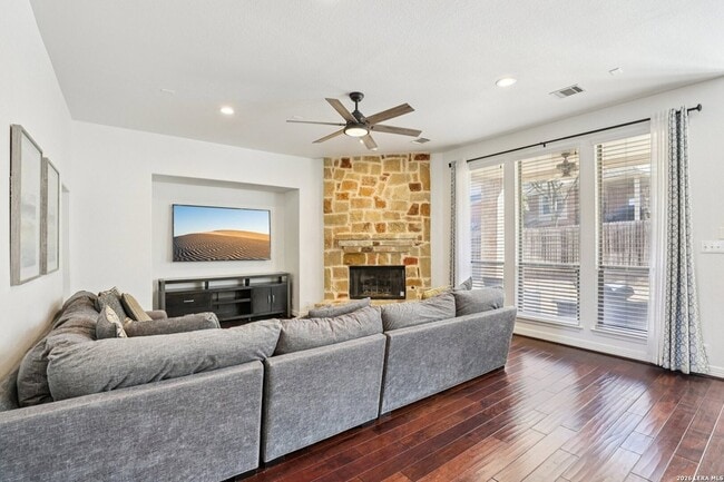 Photo - 21706 Miranda Hill