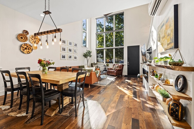 Photo - 510 SE Tourmaline Mews Unit ID1221914P