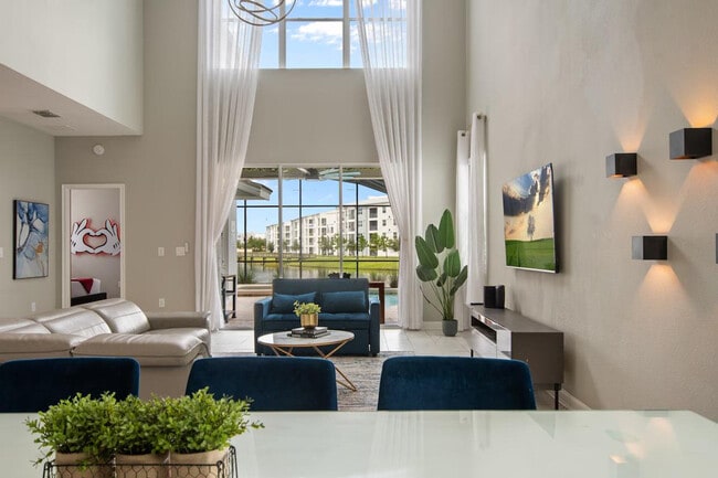 Photo - 4761 Kings Castle Cir Unit SI ID1459472P