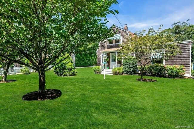 Photo - 107 Sebonac Rd