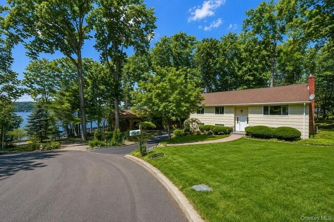 Photo - 6 Scarborough Cir