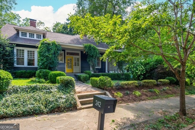 Photo - 242 Haralson Ave NE