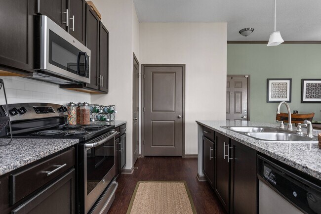 Stainless Steel Appliances - Miller Creek at Germantown Apartments
