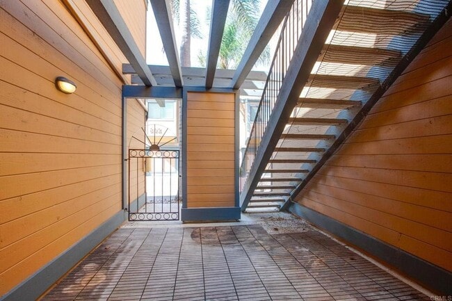 Photo - 801 Kalpati Cir