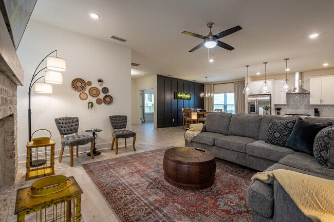 Building Photo - 51 Puckett Rd SE Unit SI ID1462596P