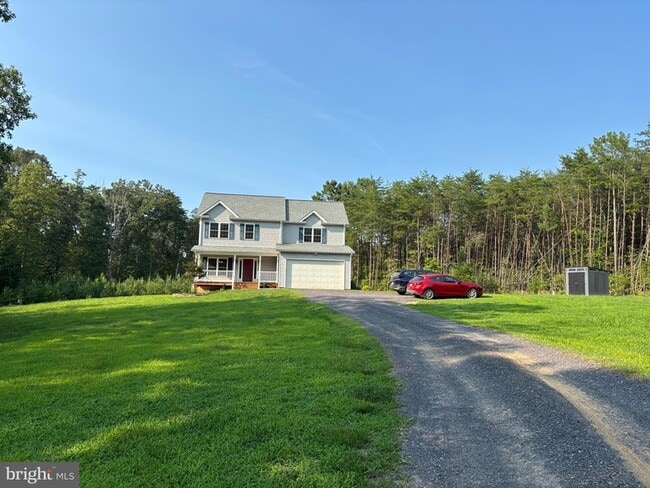 Photo - 16209 Round Hill Rd