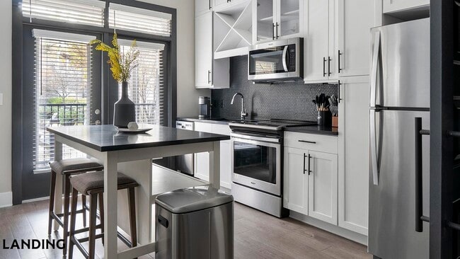 Photo - 2550 Blackmon Dr Unit 2410