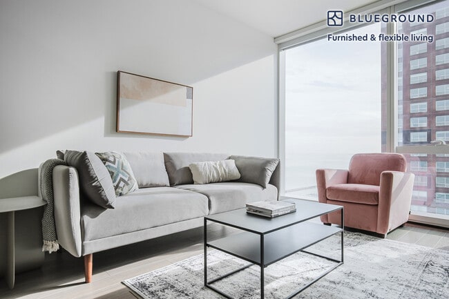 Building Photo - 500 N Lake Shore Dr Unit SI FL30-ID1173