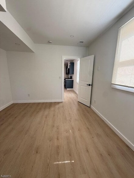 Photo - 94 Broughton Ave Unit 2A