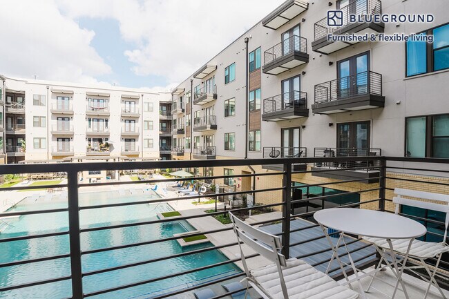 Photo - 212 W Highland Mall Blvd Unit FL2-ID273