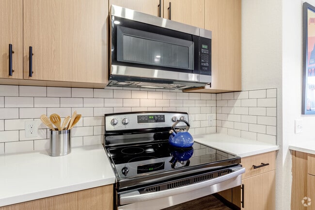 2BR, 2BA - B3 - Peakline at Copperleaf