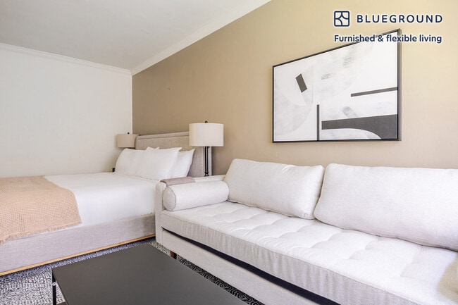 Photo - 136 S Roxbury Dr Unit FL1-ID1354