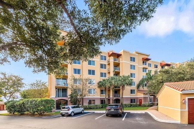 Photo - 1000 Scotia Dr Unit 105