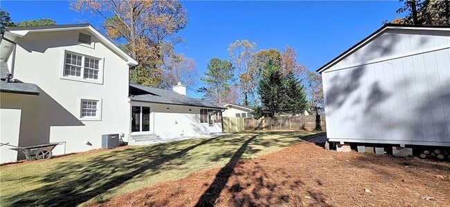 Photo - 2826 Whippoorwill Cir NW