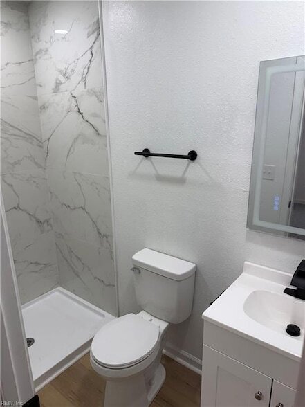 Photo - 1440 Lasalle Ave