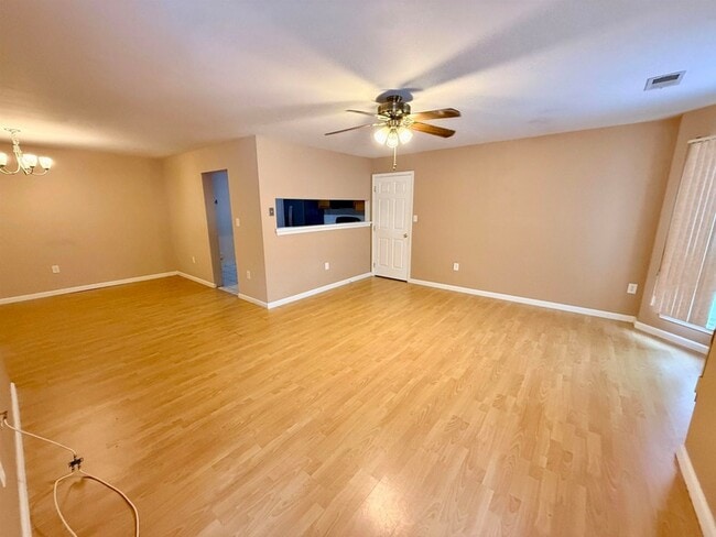 Photo - 42 Cypress St Unit 47T