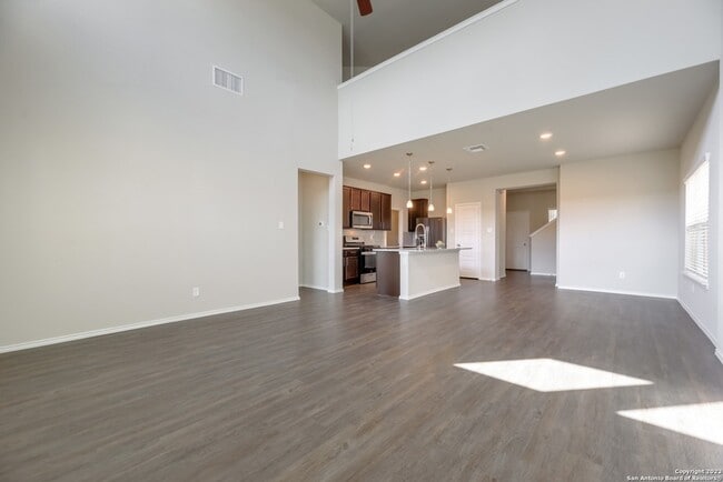 Photo - 1609 Ranch House