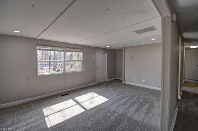 Photo - 4606 Woodvery Dr