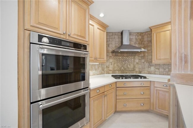 Photo - 508 Virginia Dare Dr