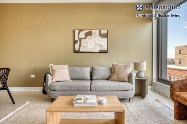 Photo - 1035 W Van Buren St Unit FL11-ID754