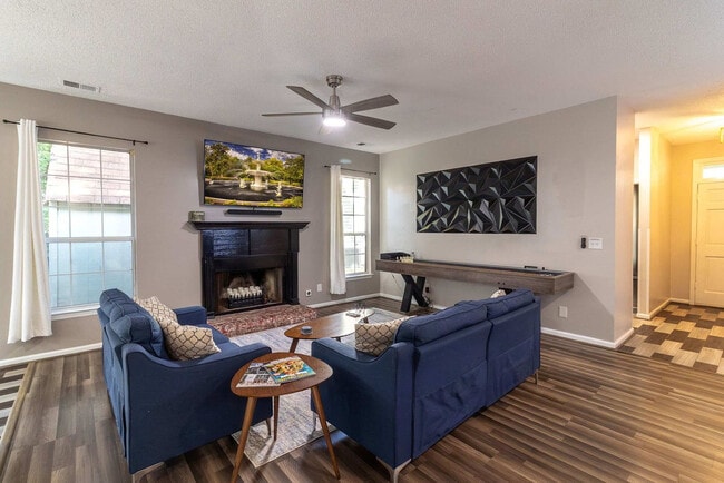 Photo - 9 Walthour Cove Unit ID1369221P