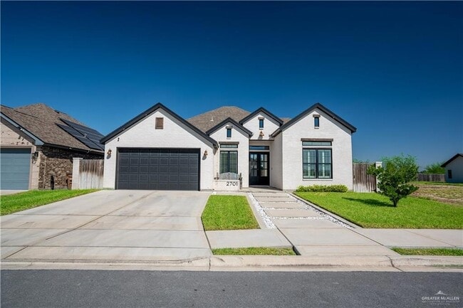 Photo - 2701 Windsor St