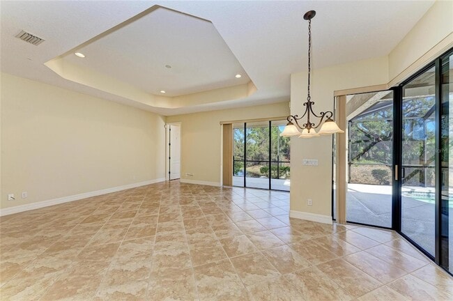Photo - 650 Crane Prairie Way