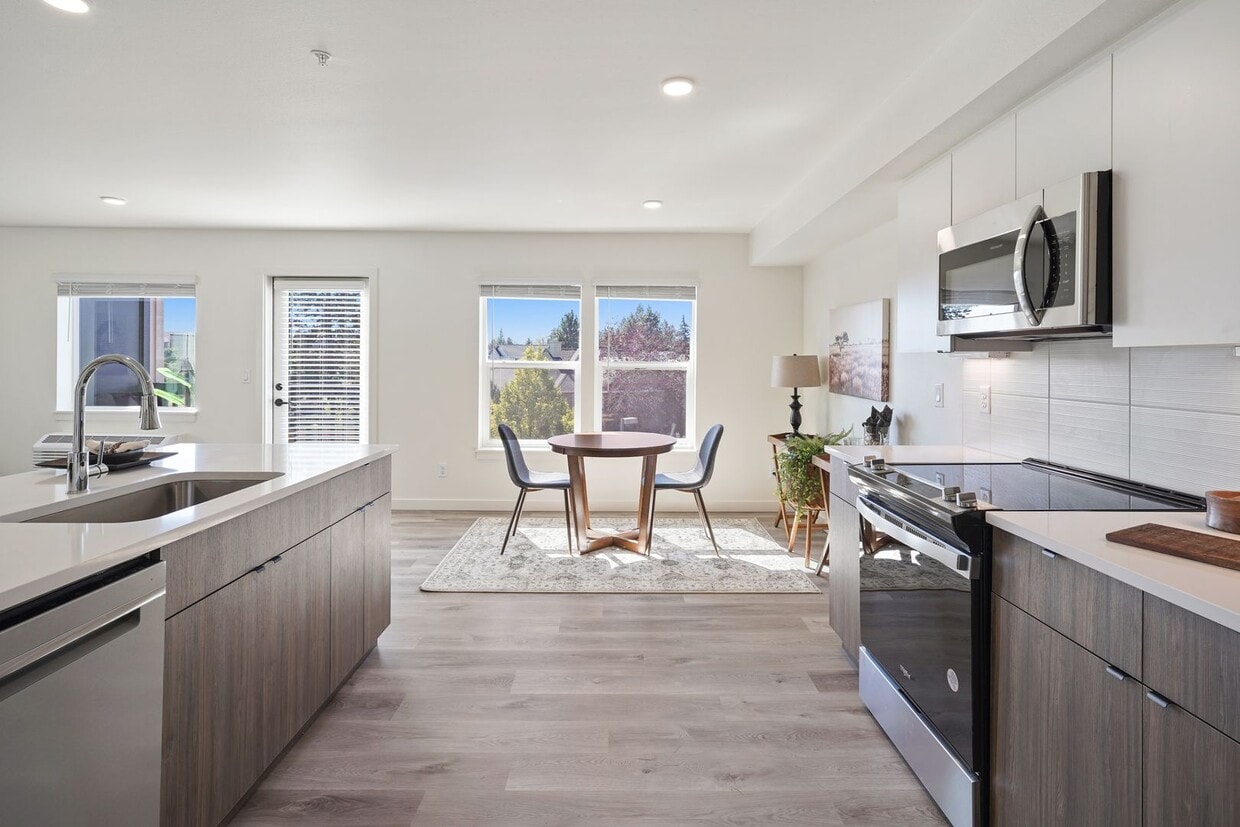 Floor Plan - 377 Reed Market 2 Bed 2 Bath