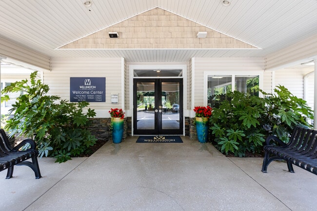 Leasing Office - Wellington Farms Apartment Homes